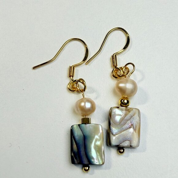 black mother of pearl earrings - Picture 2 of 8